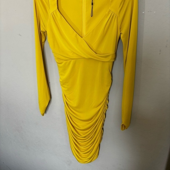 Cinq à Sept Miah Sheath Dress - Picture 6 of 13